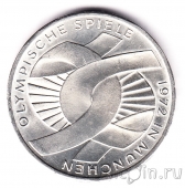  10  1972    (J)