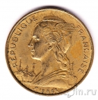 Коморские острова 20 франков 1964