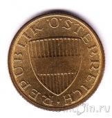 ������� 50 ������ 1992