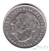 ФРГ 2 марки 1977 Теодор Хойс (D)