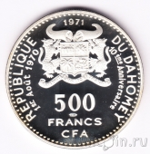  500  1971 10  . 